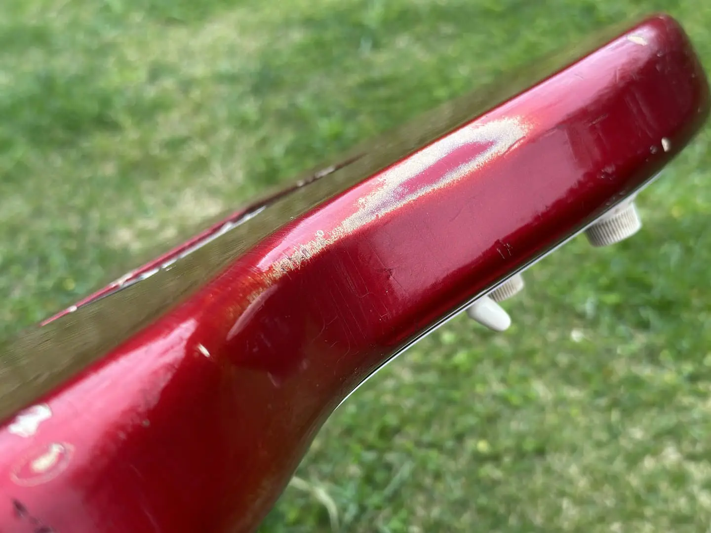 1966_strato_candyapplered_43_06.png